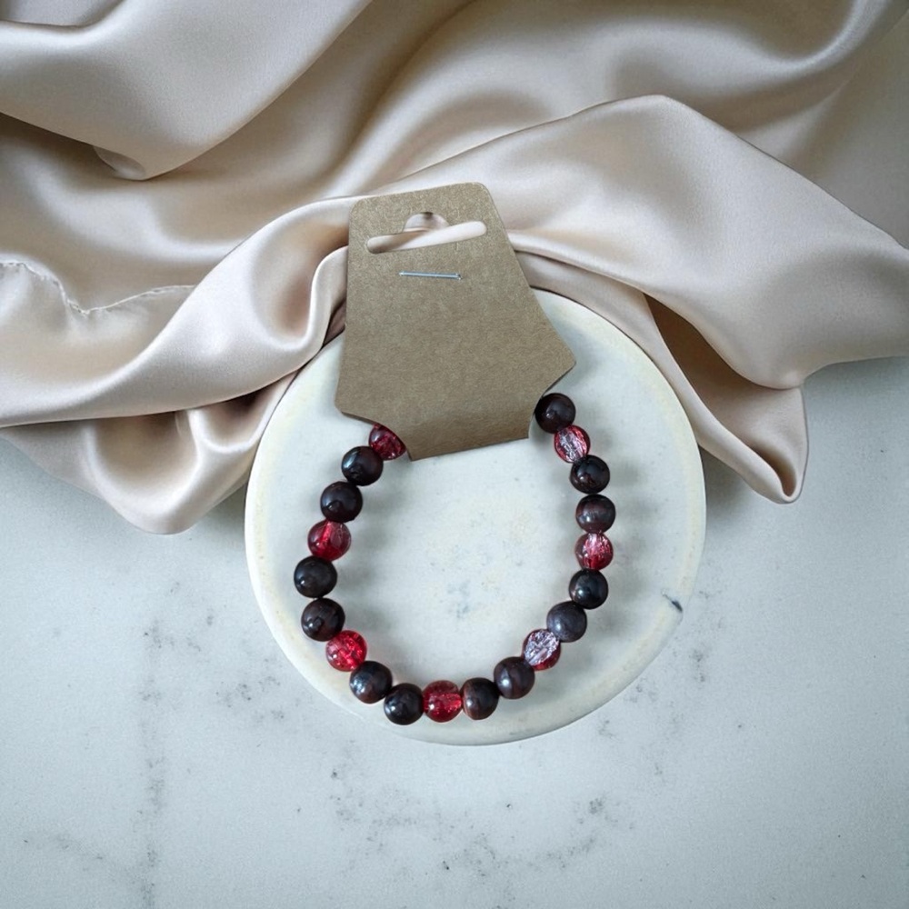 Women’s Healing Stones Bracelet for Protection and Grounding, Red and Brown